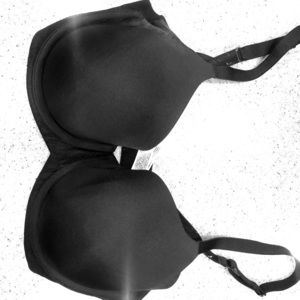 Wacoal black bra 32DDD